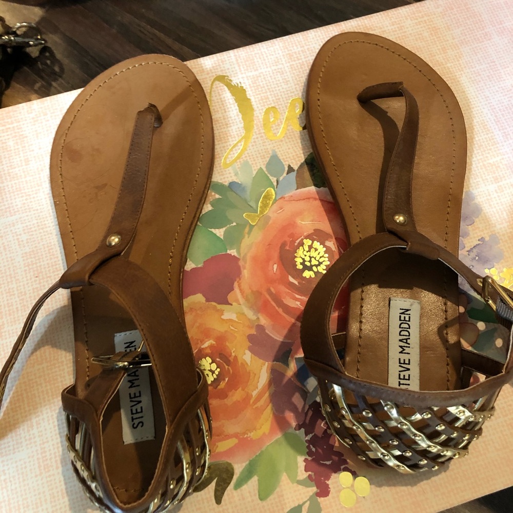 Steve Madden Suttle Sandals
